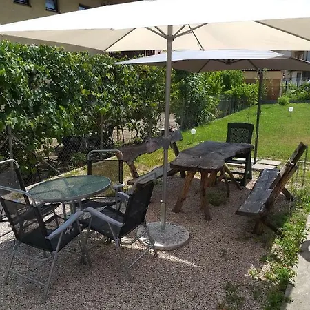 Holiday home Macanovic - Apartman A1